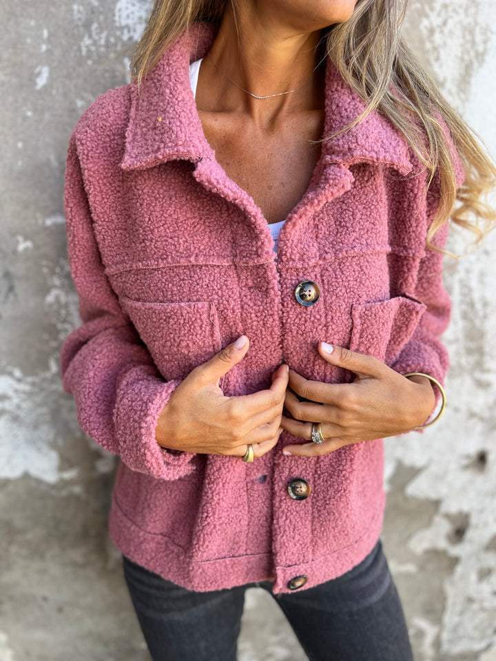 Lina™ | Eine schicke und kuschelige Jacke
