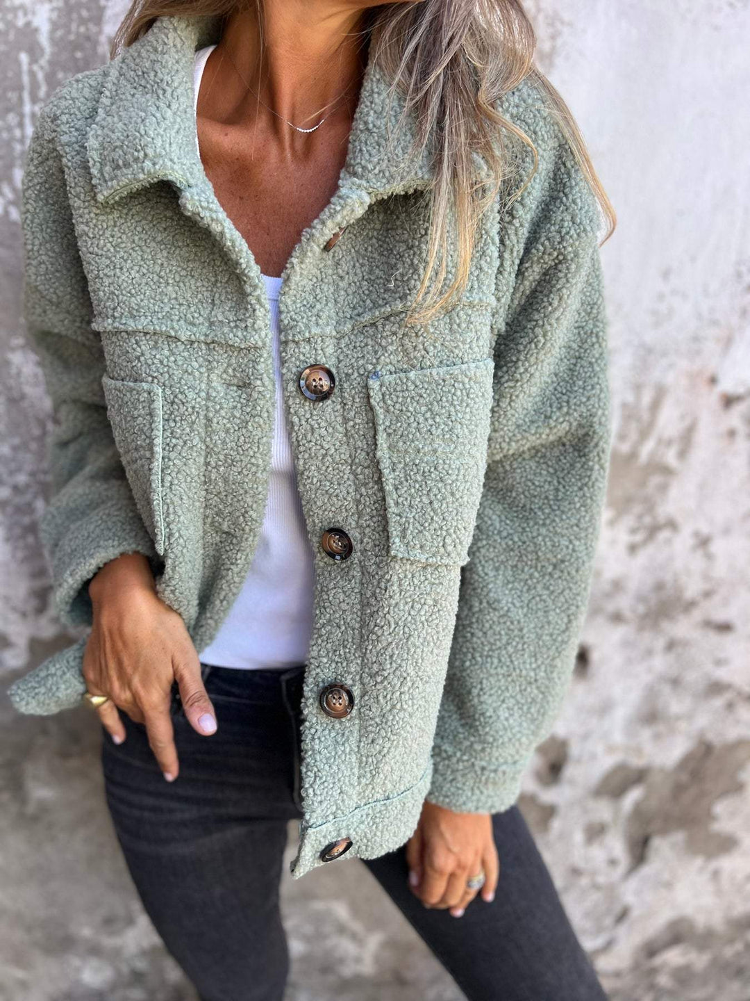 Lina™ | Eine schicke und kuschelige Jacke