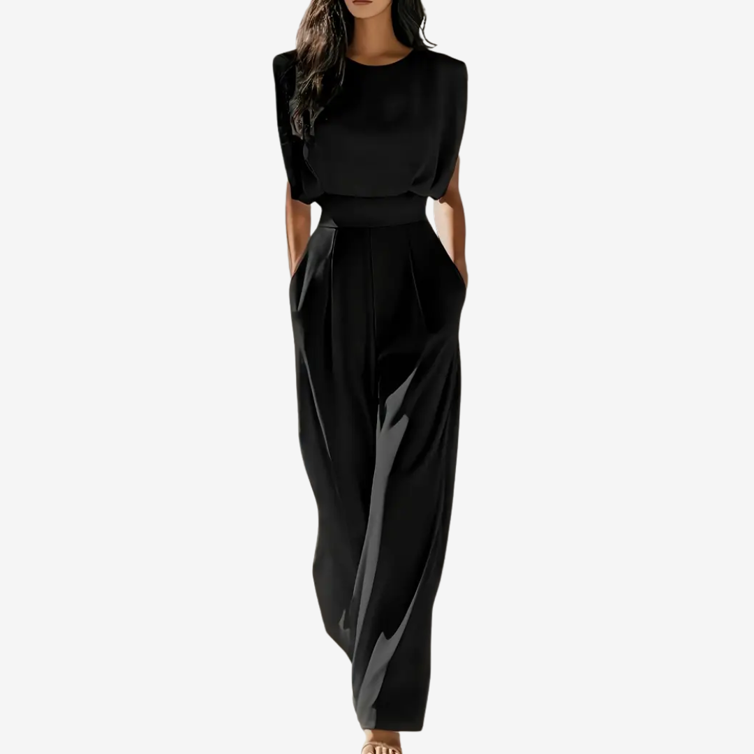 Ariia – Jumpsuit mit Gürtel