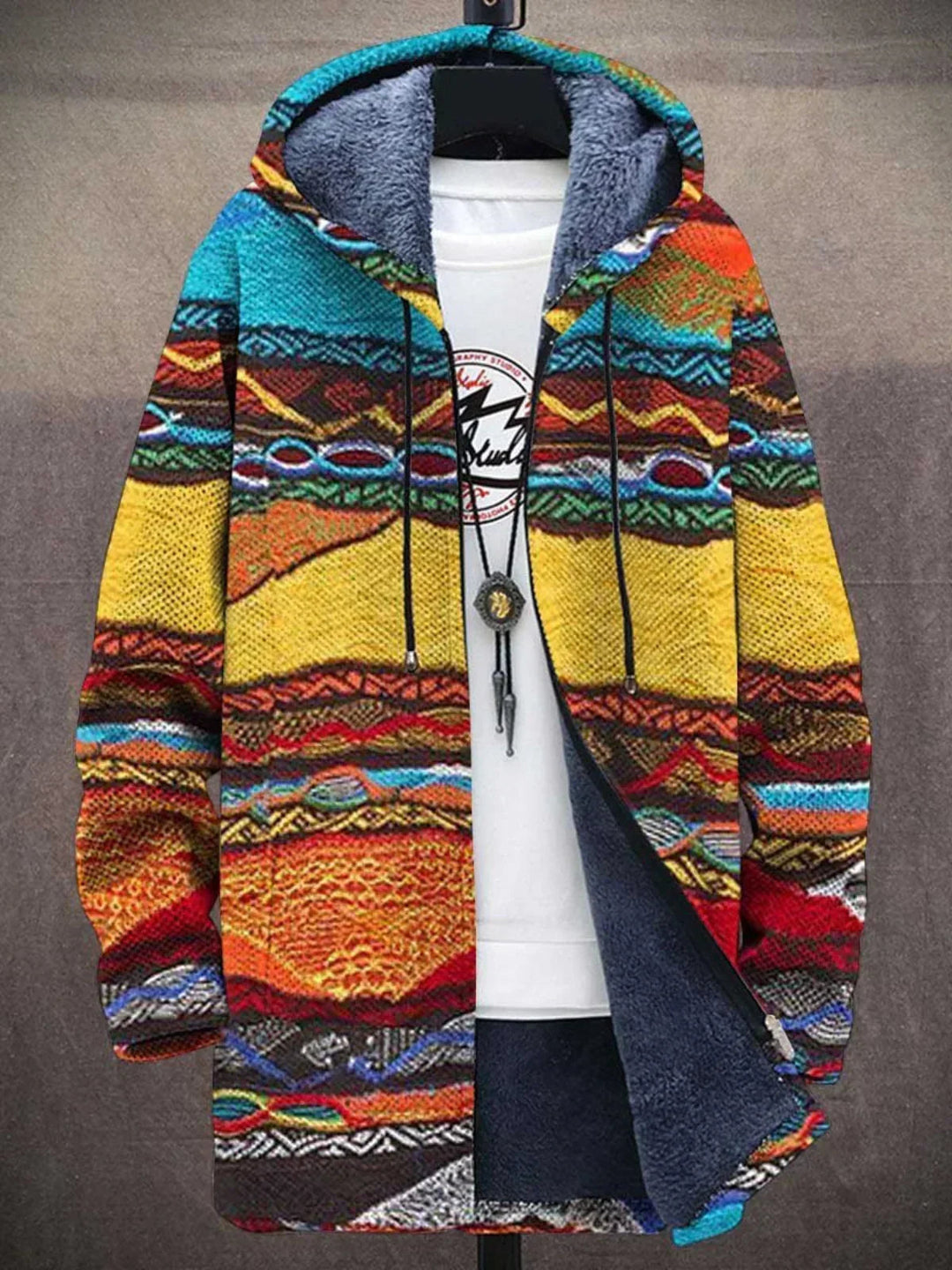Clara | Künstlerischer Cardigan mit Kapuze