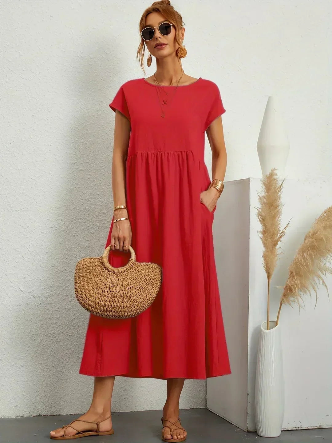 Sofia – Ein elegantes Kleid mit schlichtem Schnitt