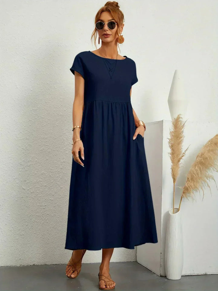 Sofia – Ein elegantes Kleid mit schlichtem Schnitt