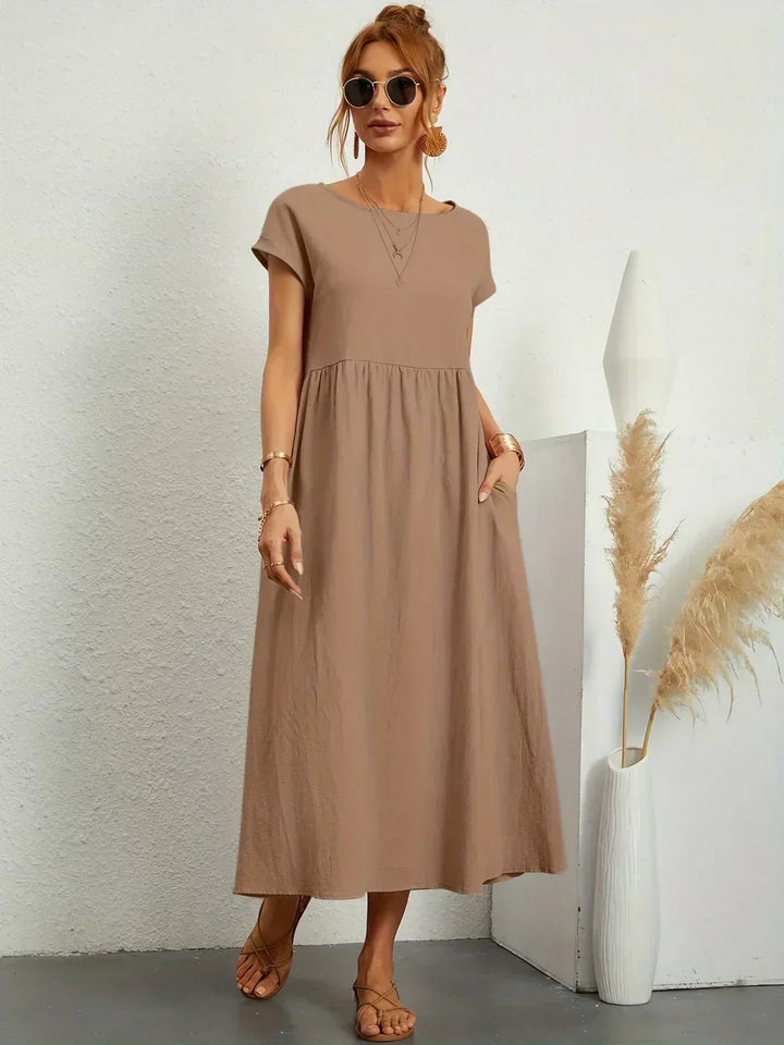 Sofia – Ein elegantes Kleid mit schlichtem Schnitt