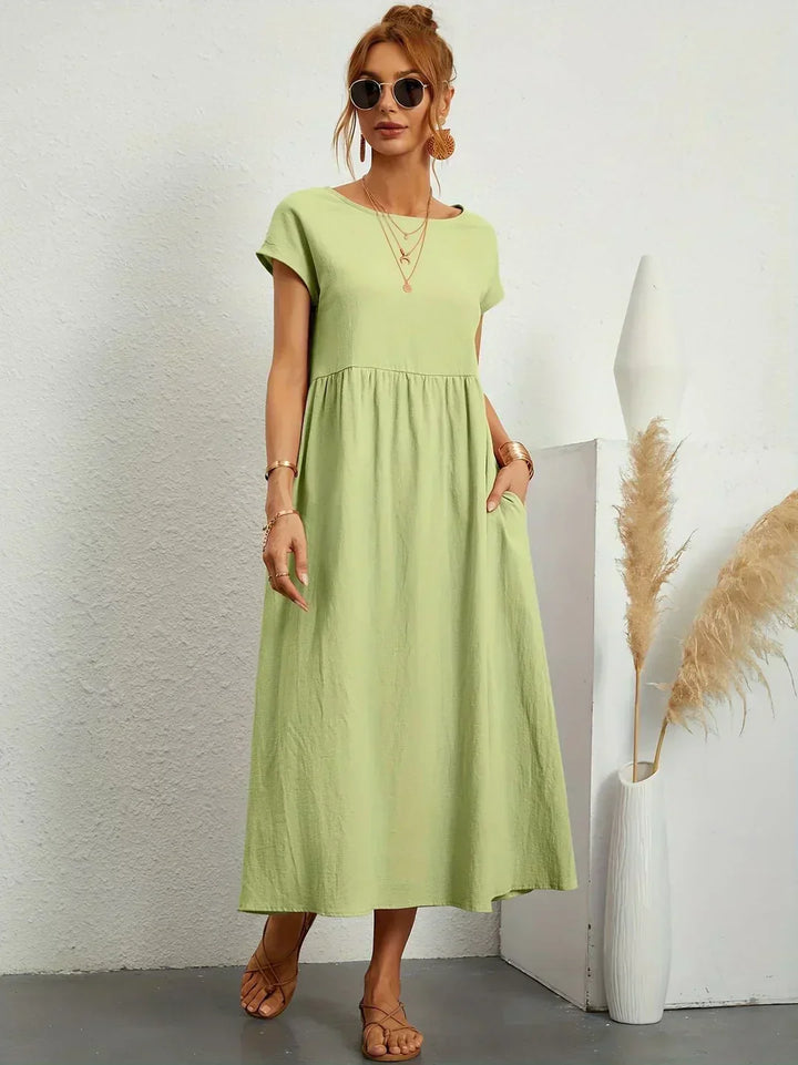 Sofia – Ein elegantes Kleid mit schlichtem Schnitt