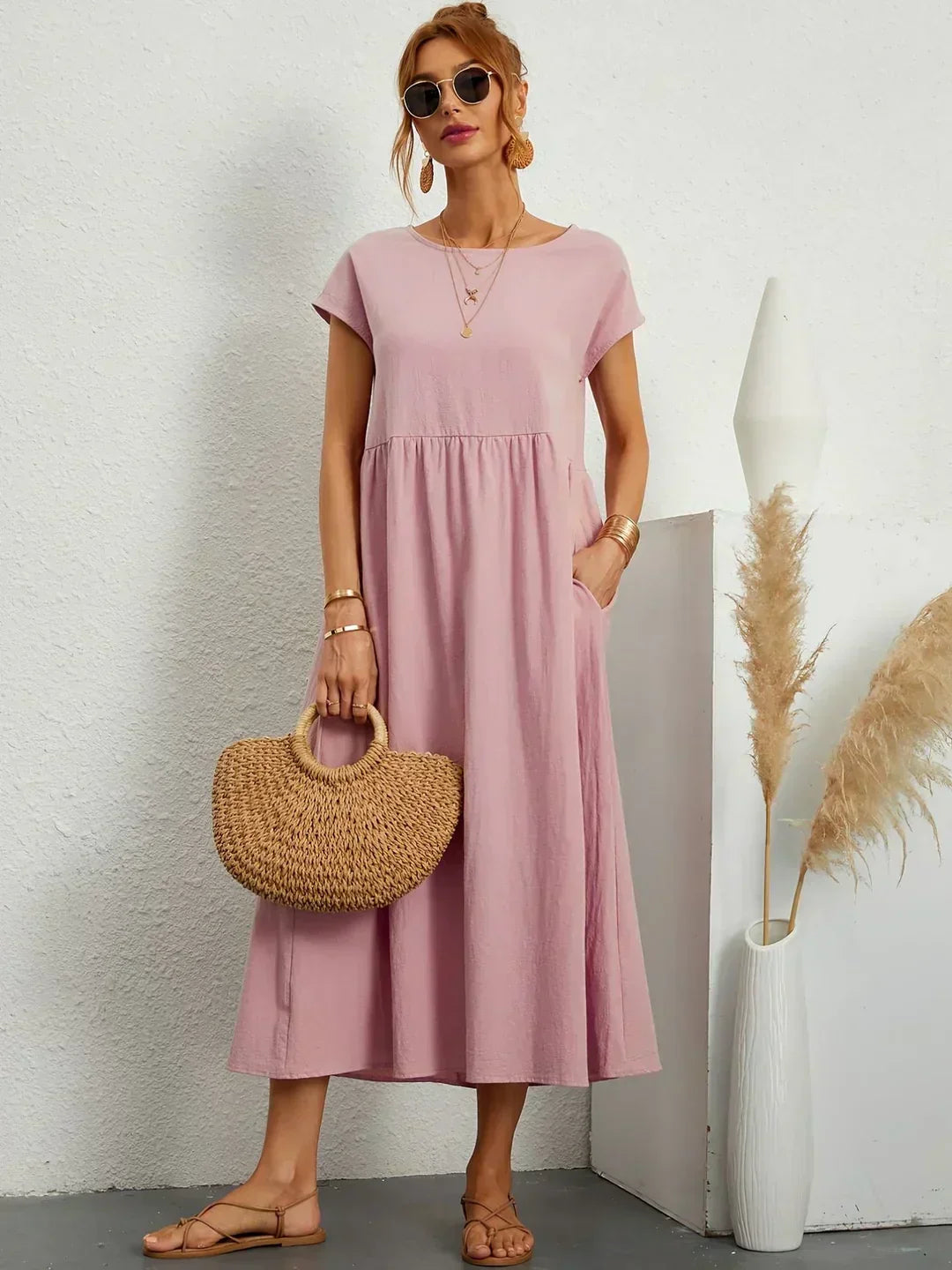 Sofia – Ein elegantes Kleid mit schlichtem Schnitt
