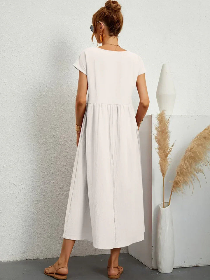 Sofia – Ein elegantes Kleid mit schlichtem Schnitt