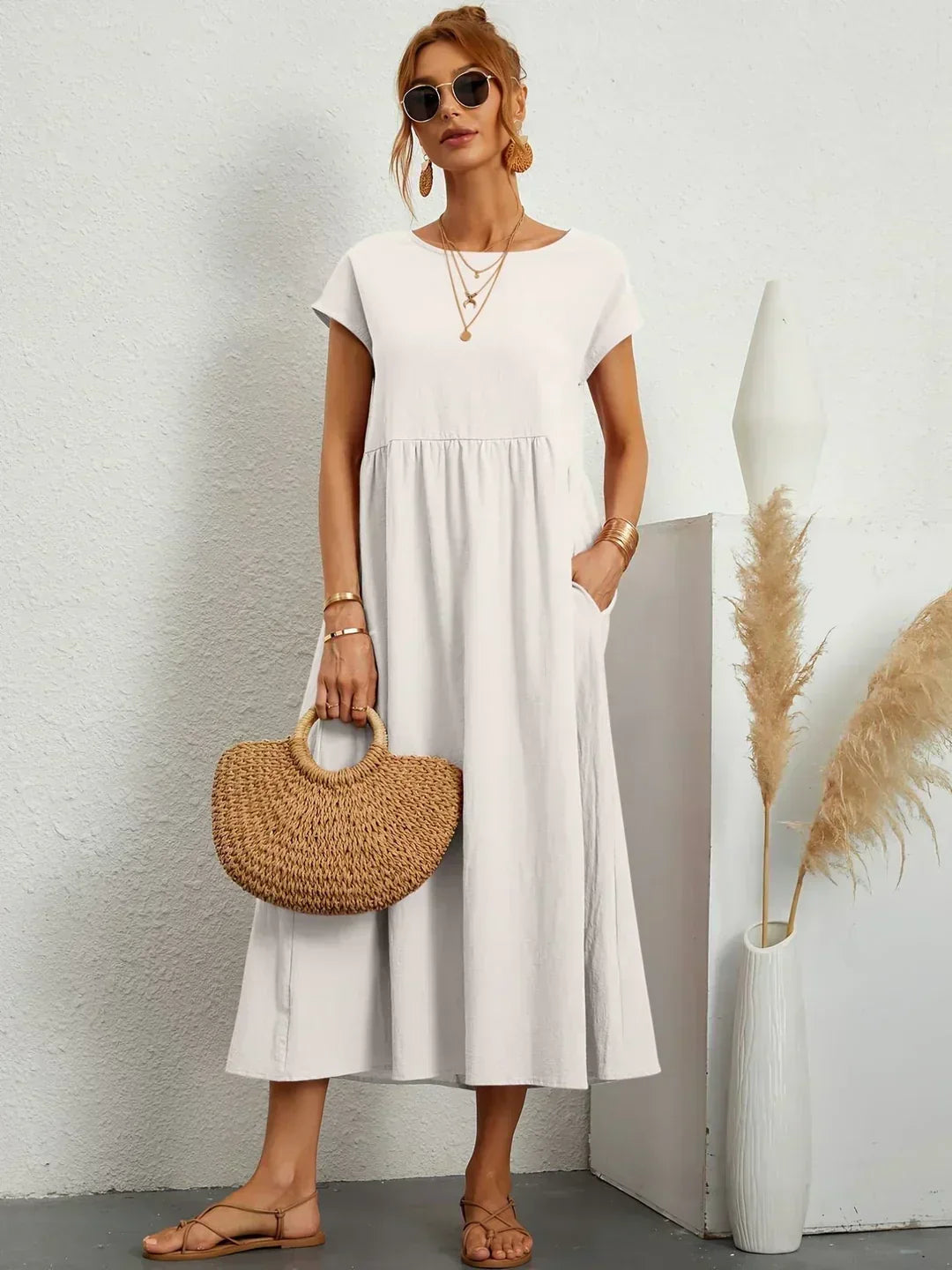 Sofia – Ein elegantes Kleid mit schlichtem Schnitt