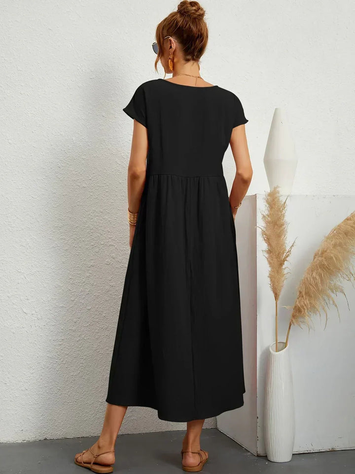 Sofia – Ein elegantes Kleid mit schlichtem Schnitt