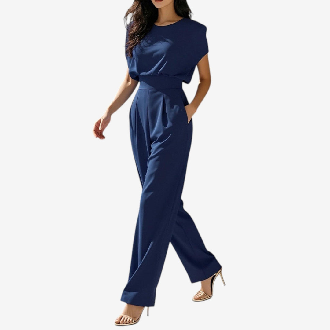 Ariia – Jumpsuit mit Gürtel